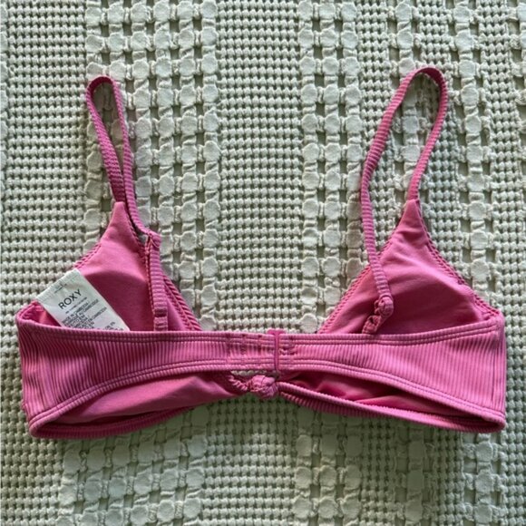 NEW Roxy Pink Ribbed Bikini Top Size M - Picture 2 of 6